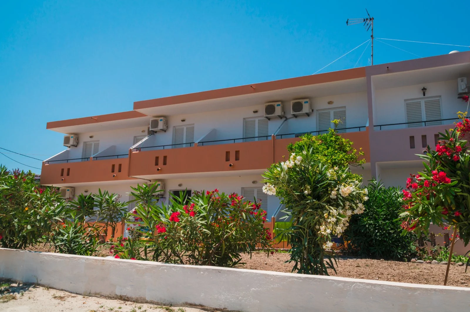 Kefalos Studio Anthoula 