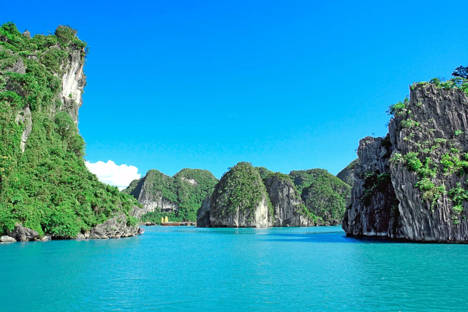 Magic Vietnam E Cambogia - Ha Long Bay