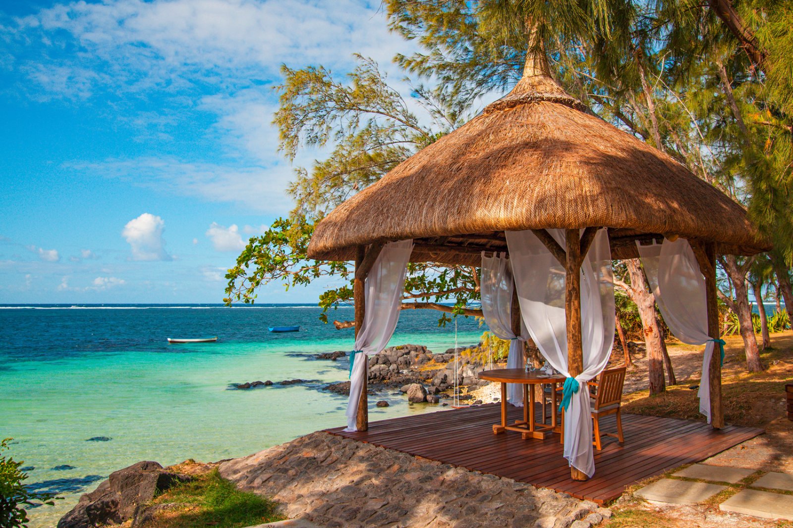 Solana Beach Mauritius Resort 