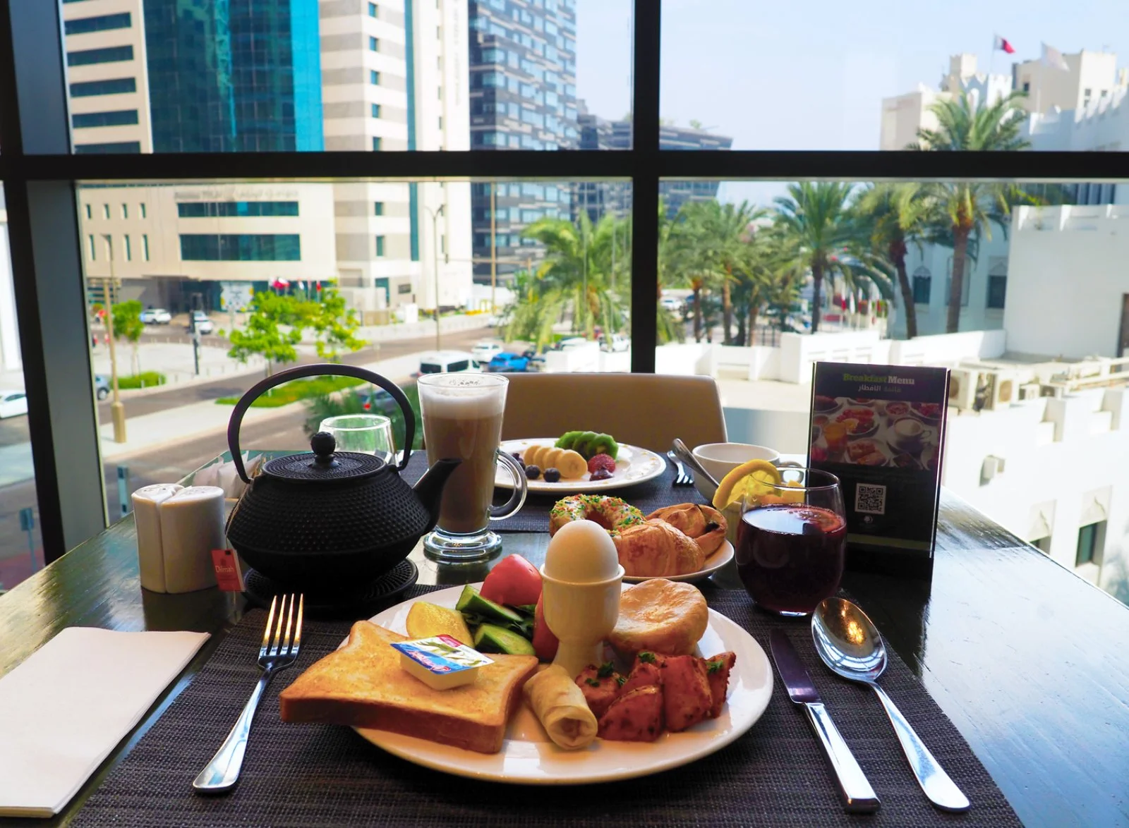 Doubletree By Hilton Doha Old Town E Hilton Salwa - Colazione