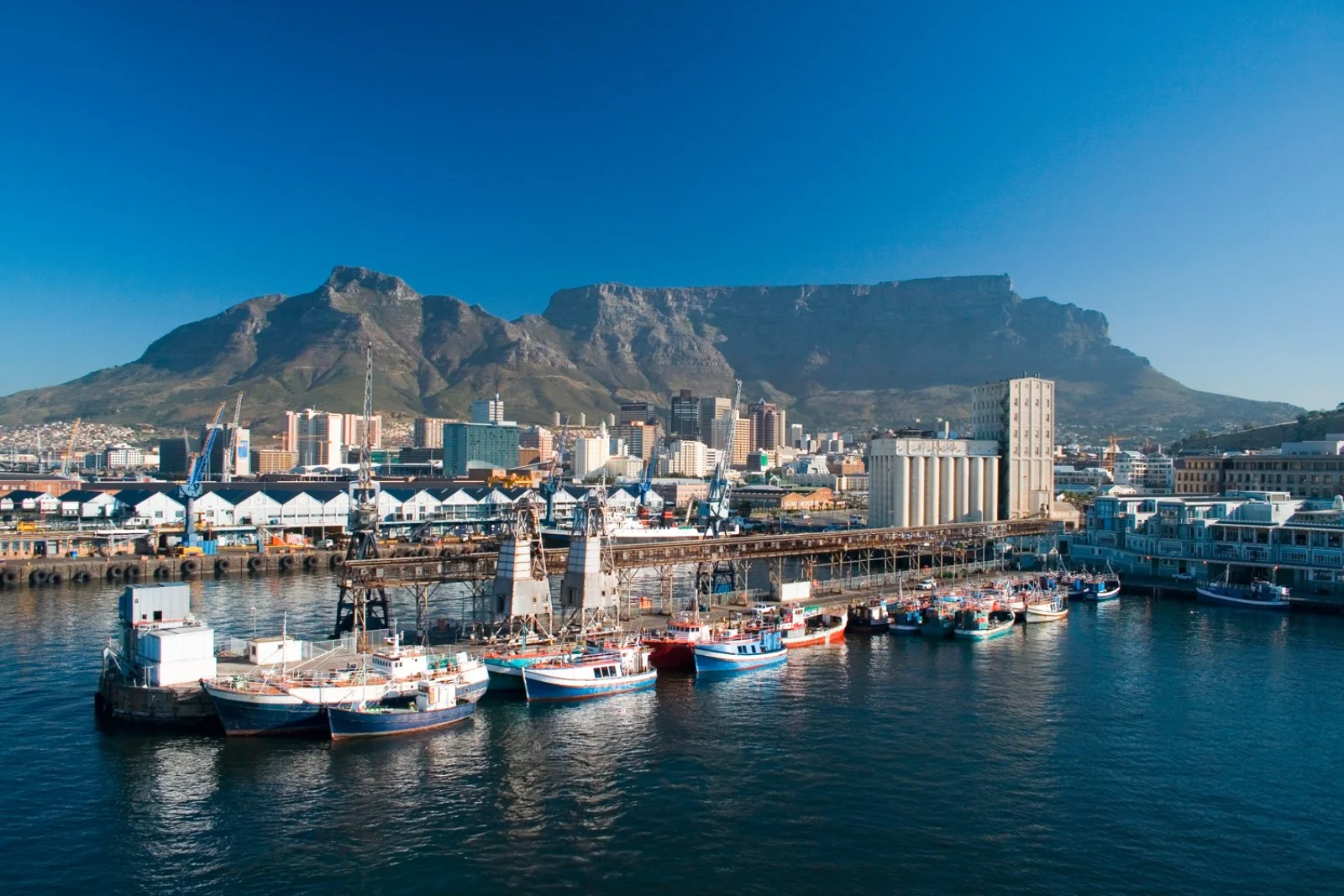 Voyager Victoria - Cape Town