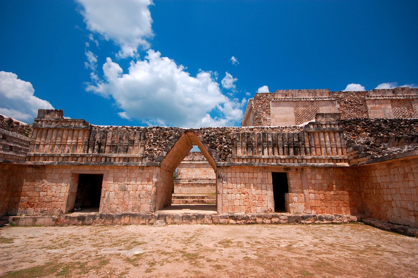 Voyager Tikal - Uxmal