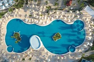 BAHIA PRINCIPE ESCAPE AMBAR – Higuey