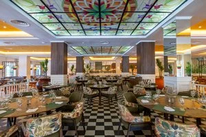 Ristorante a buffet Nyam