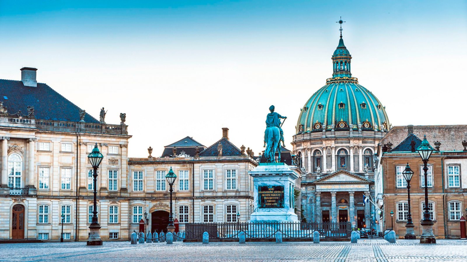 Capitali Del Nord - Amalienborg - Copenaghen