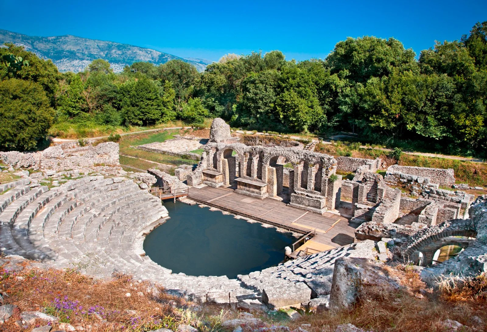 Intour Il Paese Delle Aquile - Anfiteatro Romano - Butrinto