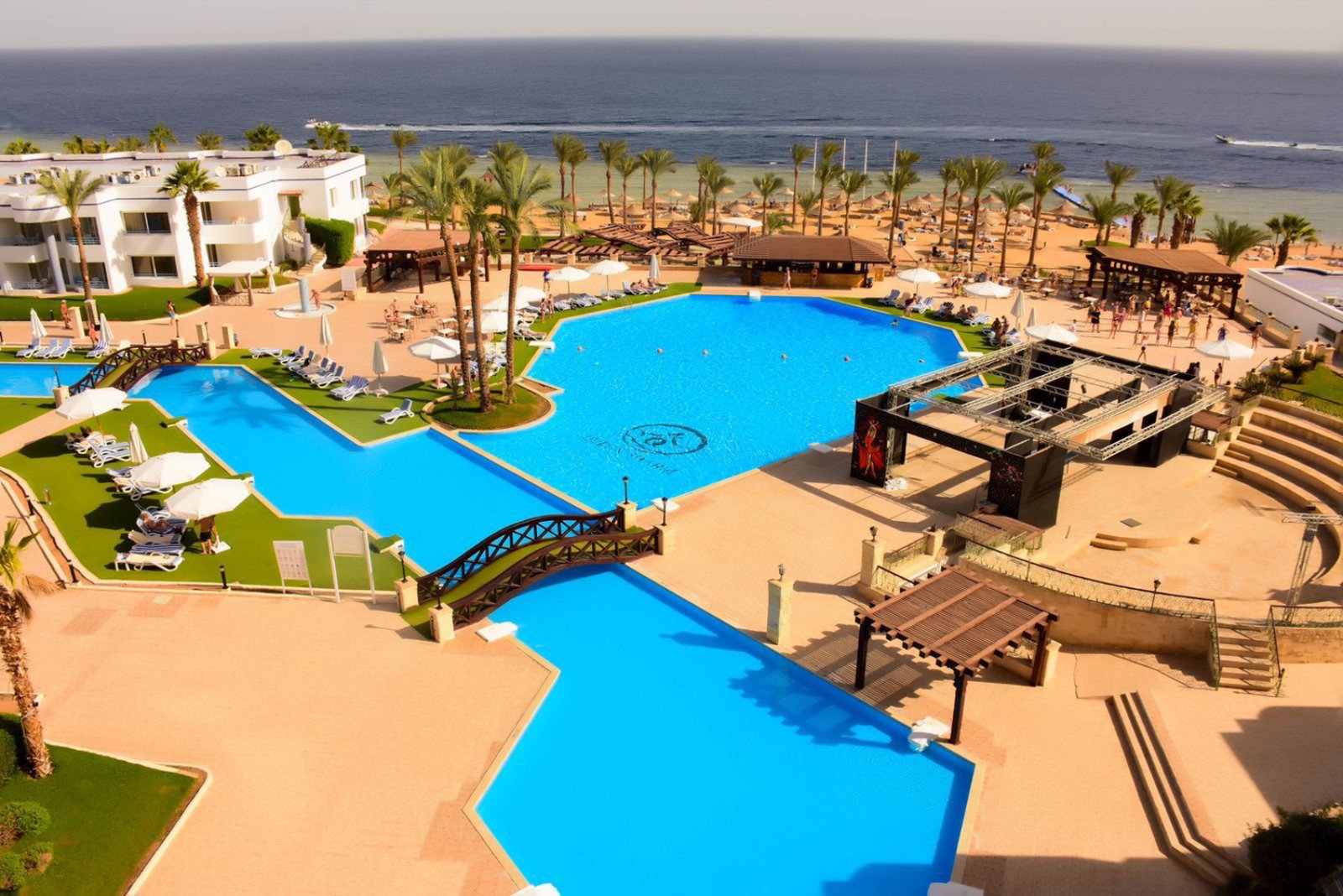 Queen Sharm Resort 