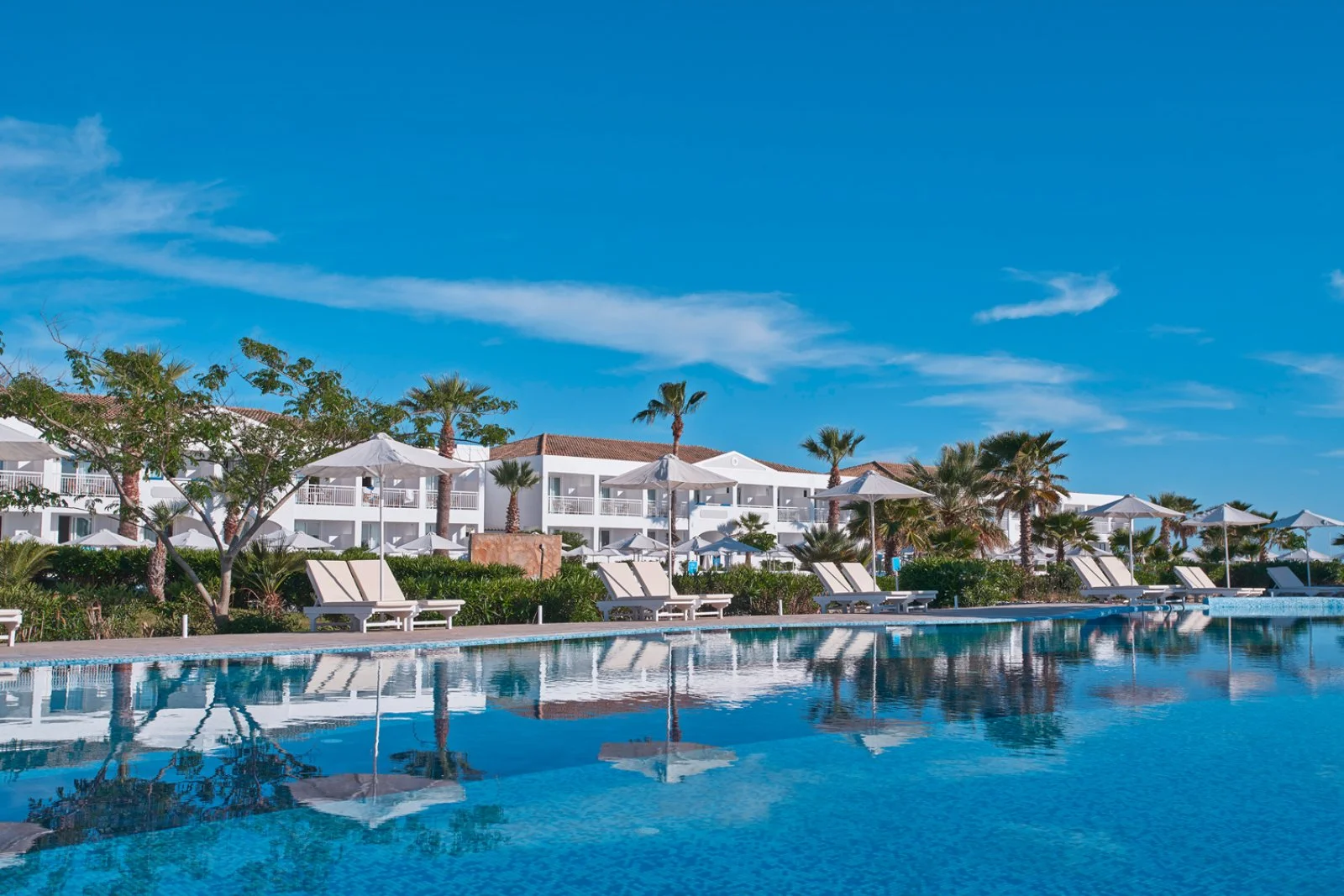 Alpiclub Sandy Beach & Villas - Piscina Principale Sandy Beach