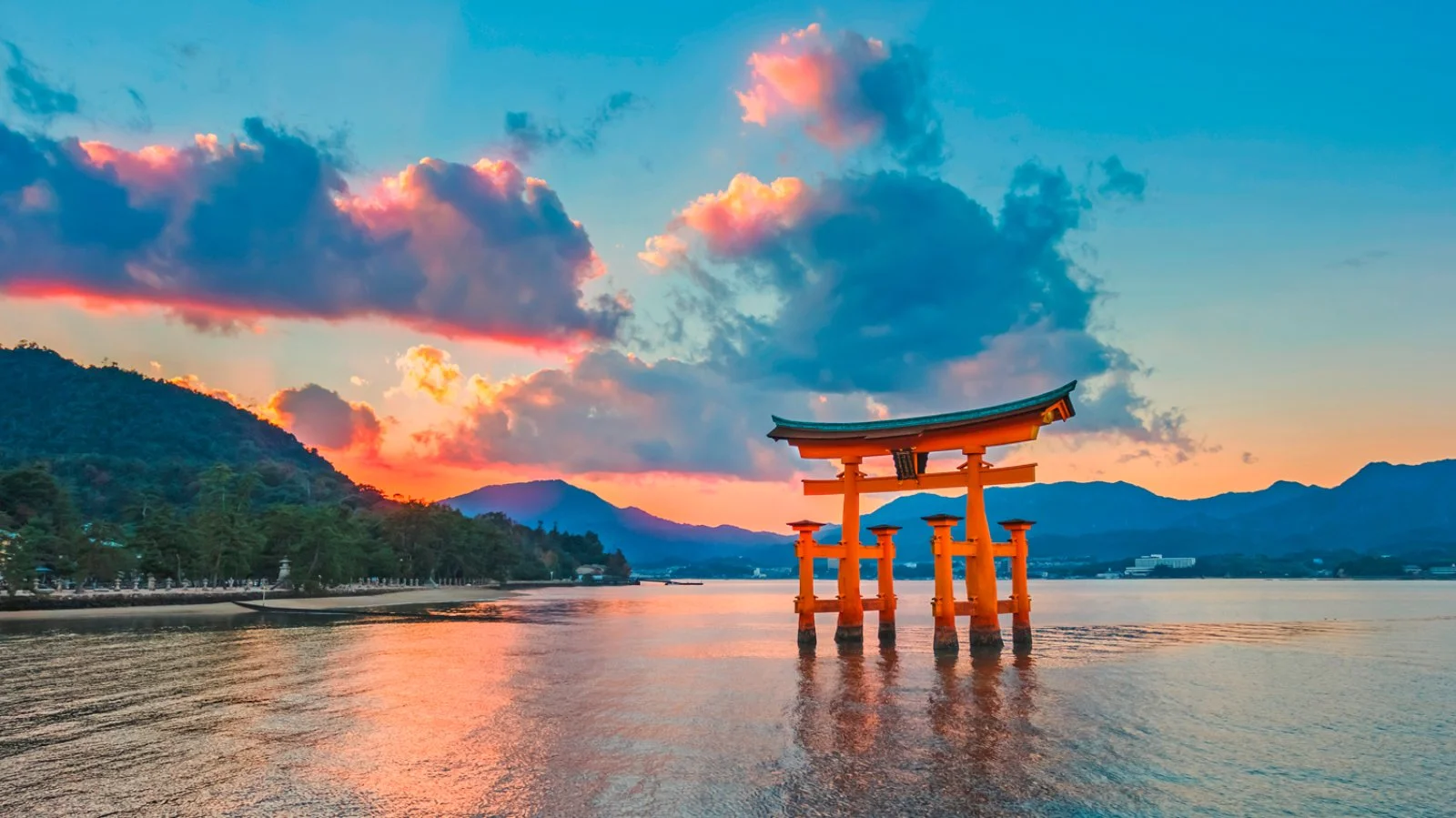 Best Of Japan - Torii Del Santuario Di Miyajima