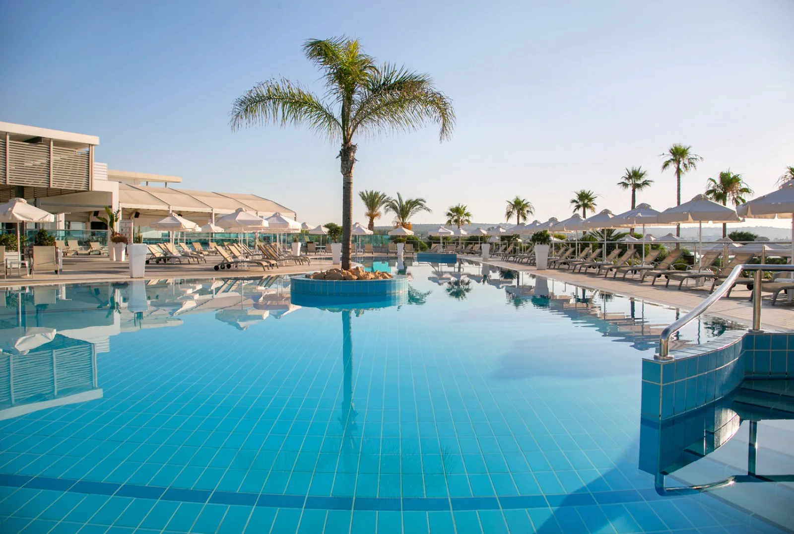 Seaclub Asterias Beach 