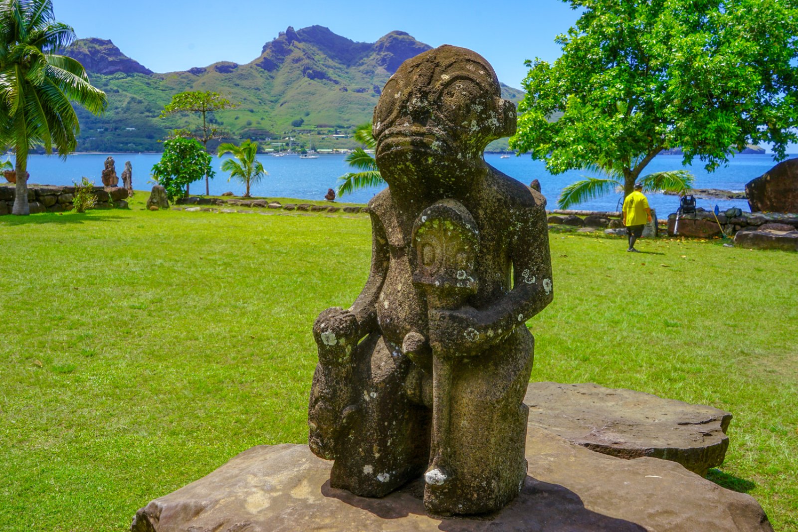 Nuku Hiva Explorer 