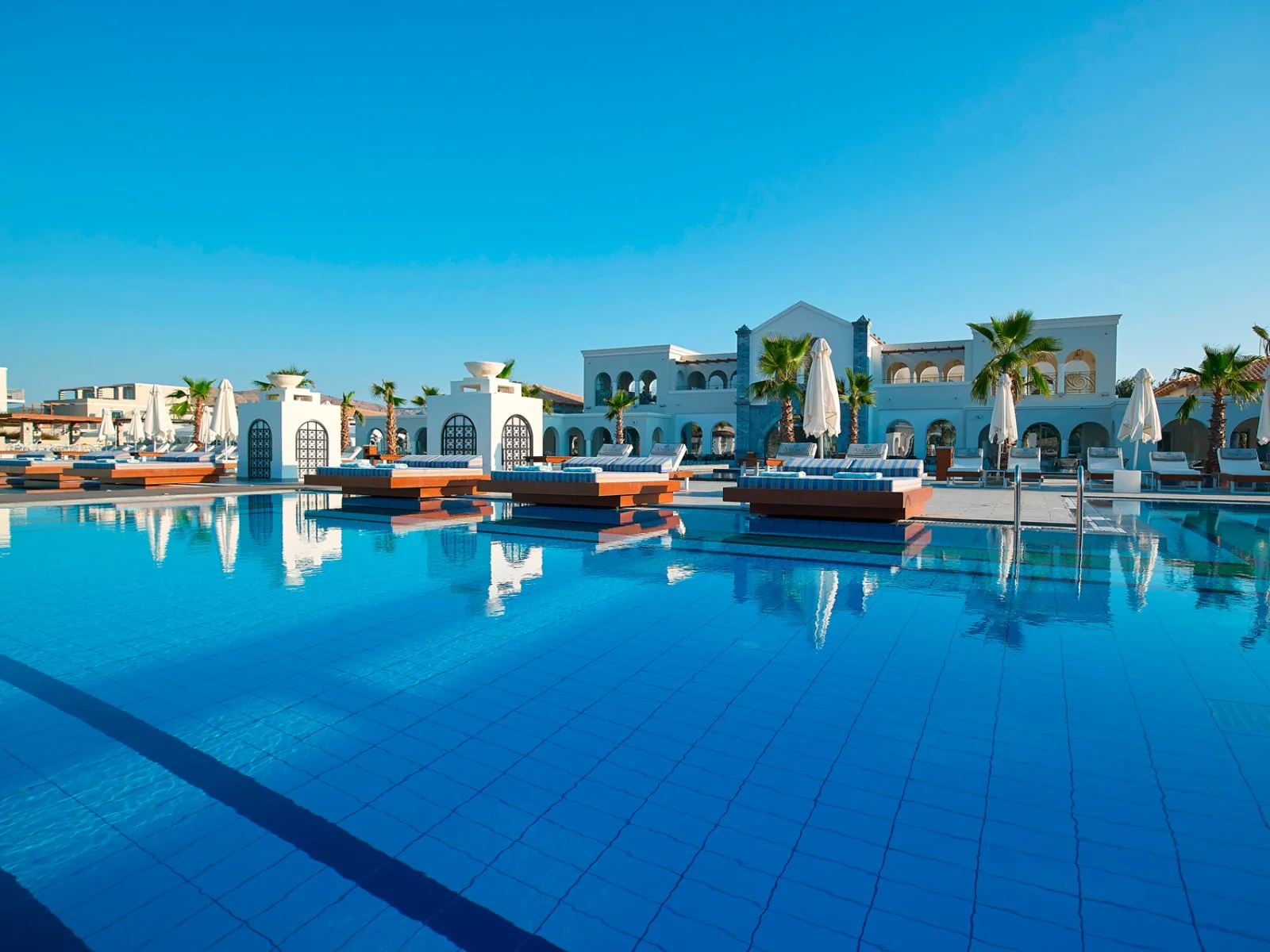 Searesort Anemos Luxury Grand Resort 