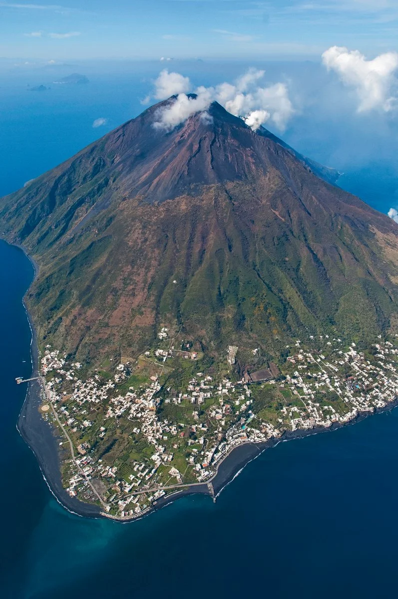 Alpiexplo' Gran Tour Delle Isole Eolie - Domenica - Stromboli