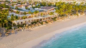 beach restaurant Las Olas