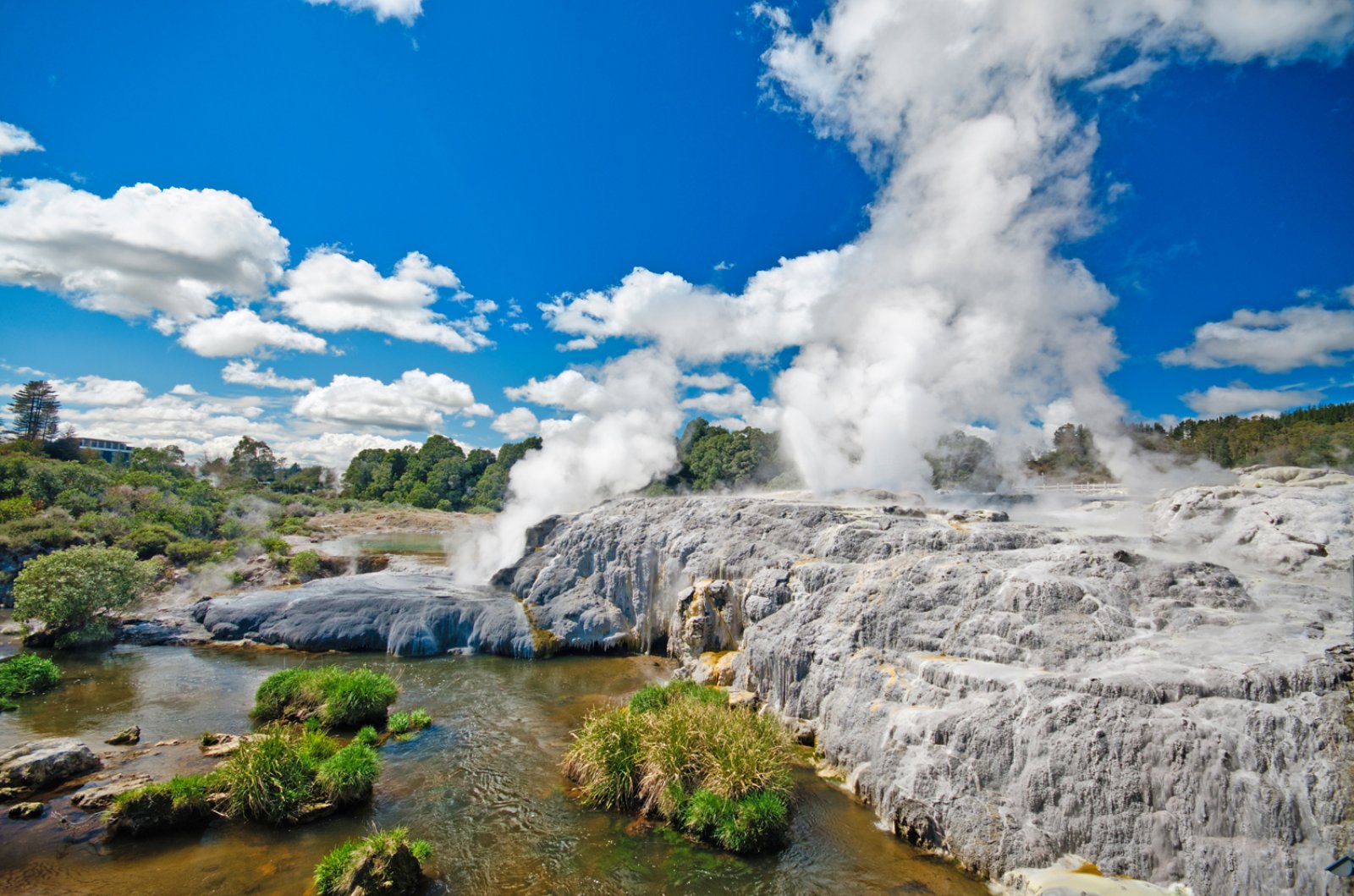 Geyser E Lagune 