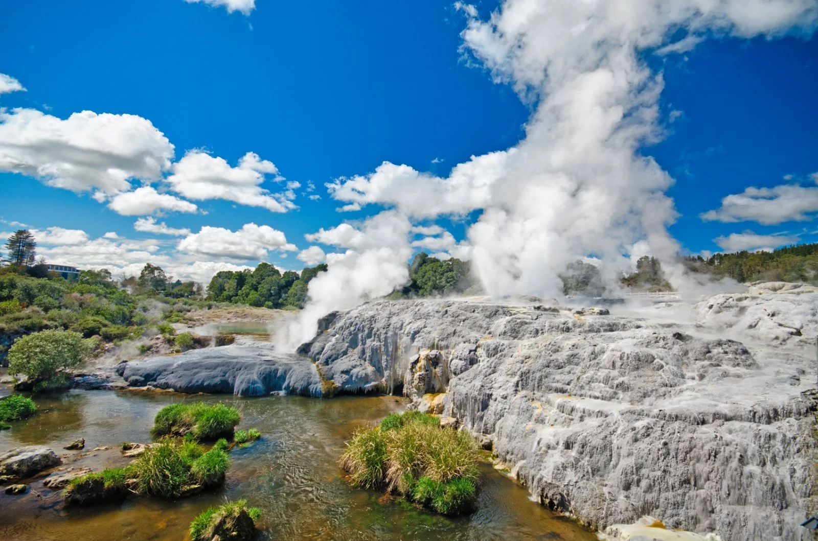 Geyser E Lagune 