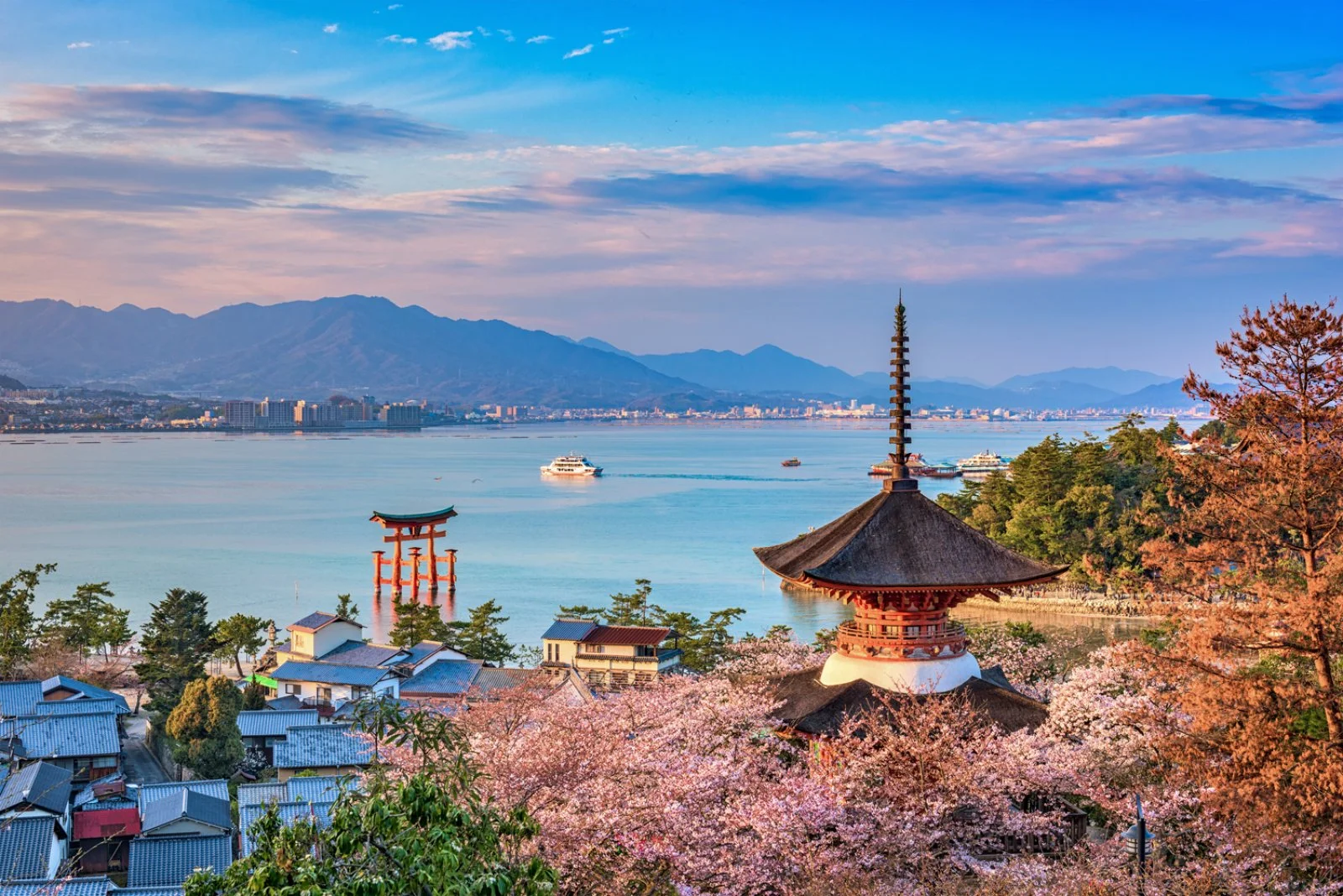 Kyoto - Hiroshima - Miyajima - Hiroshima