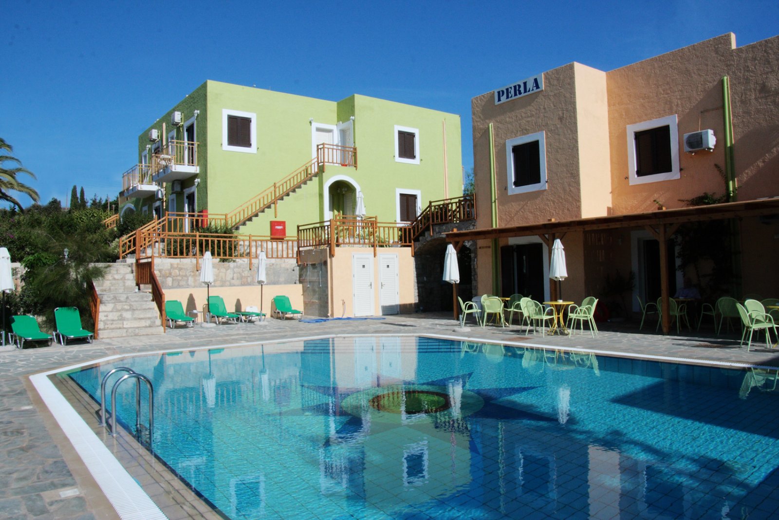 Perla Apartments 