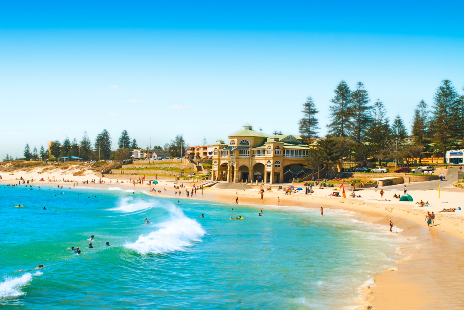 Australia E Fiji - Perth, Cottesloe Beach