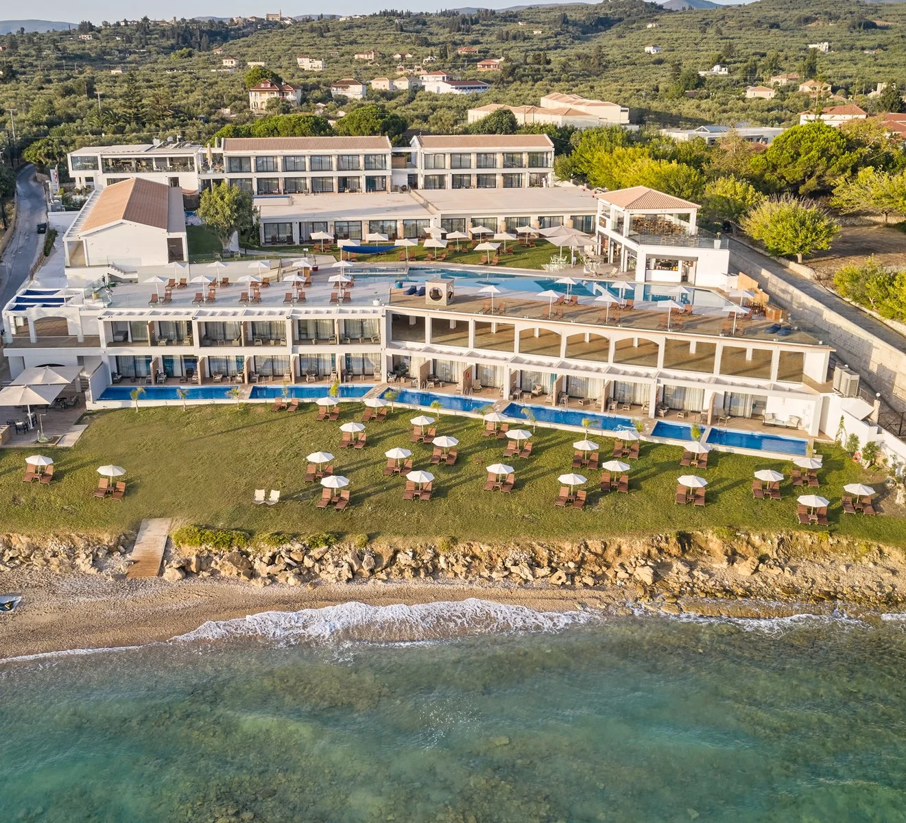 Cavo Orient Beach Hotel & Suites 