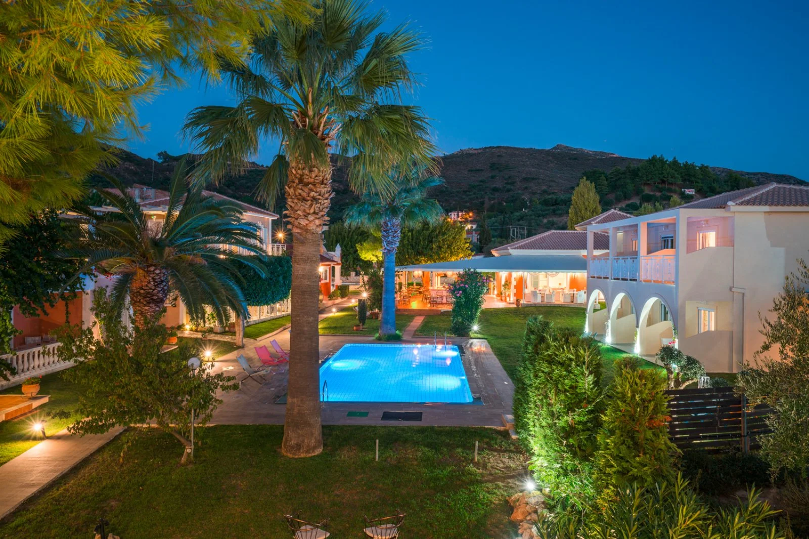 Aeolos Boutique Hotel & Suites 