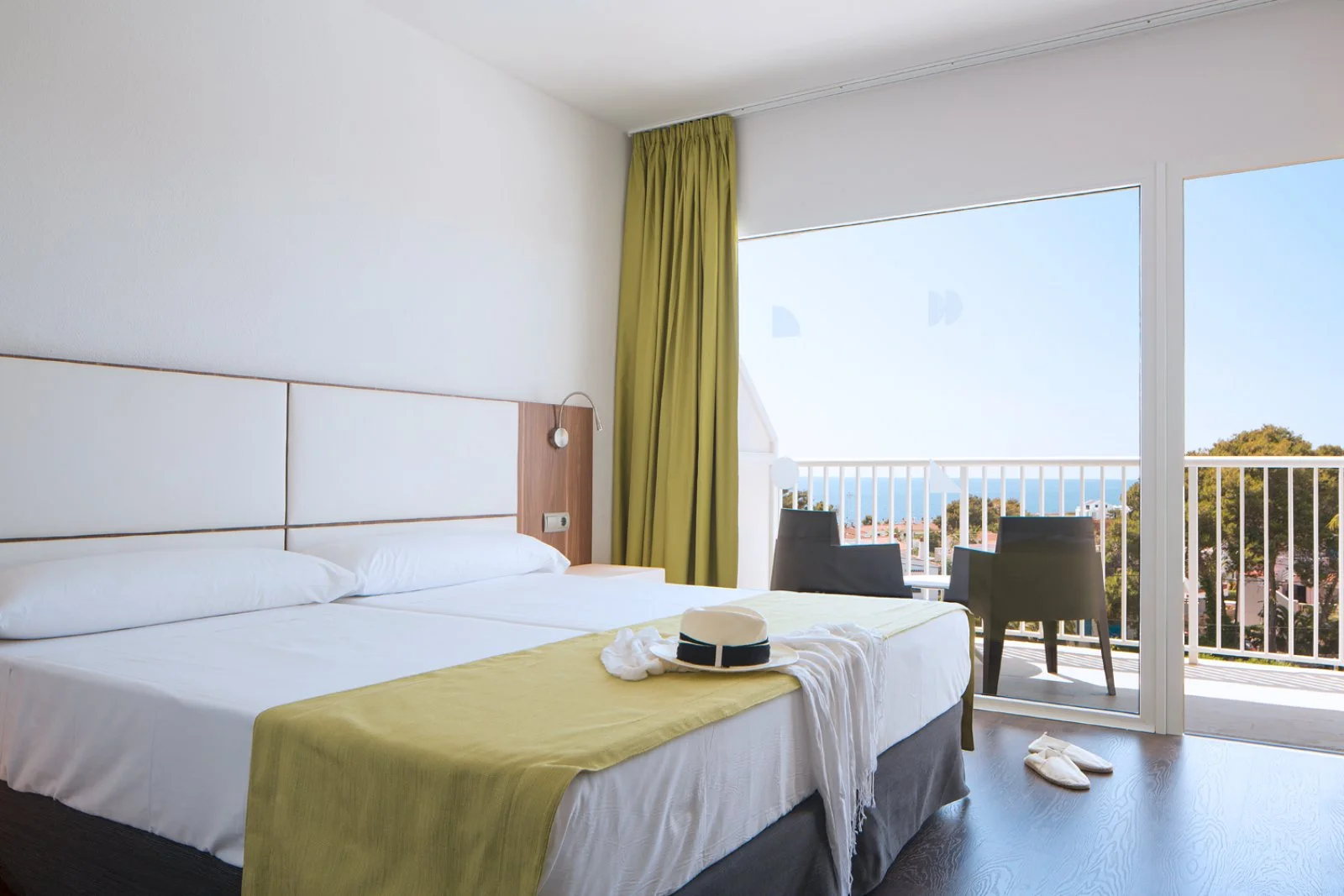 Hotel Globales Cala Blanca 