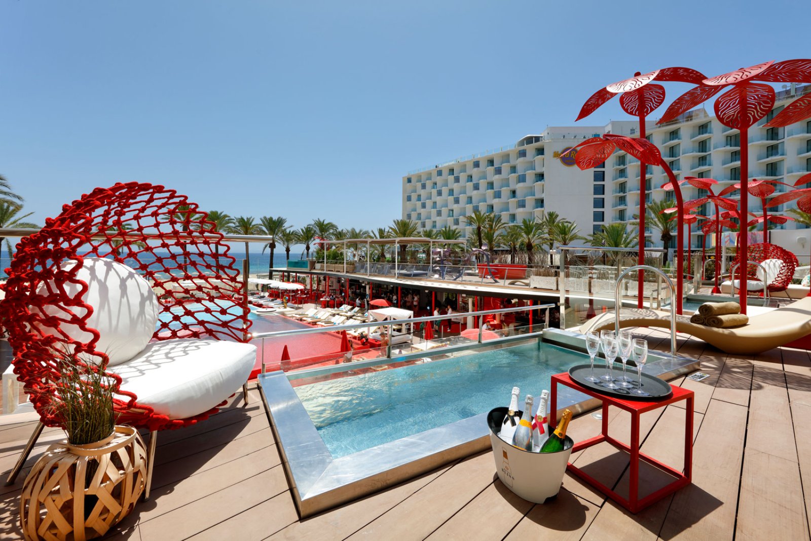 Ushuaia Ibiza Beach Hotel 