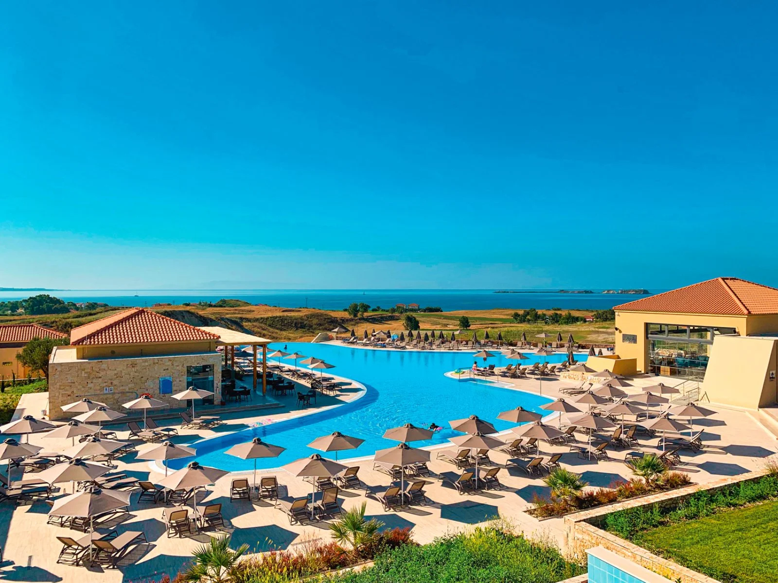 Alpiselect Apollonion Asterias Resort & Spa 