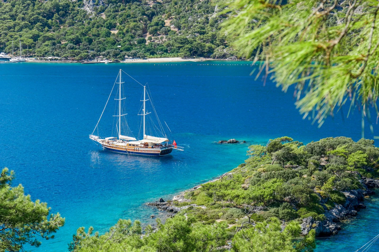 Intour Bodrum E Costa Turca In Caicco - Una Delle Suggestive Baie Della Costa Turchese