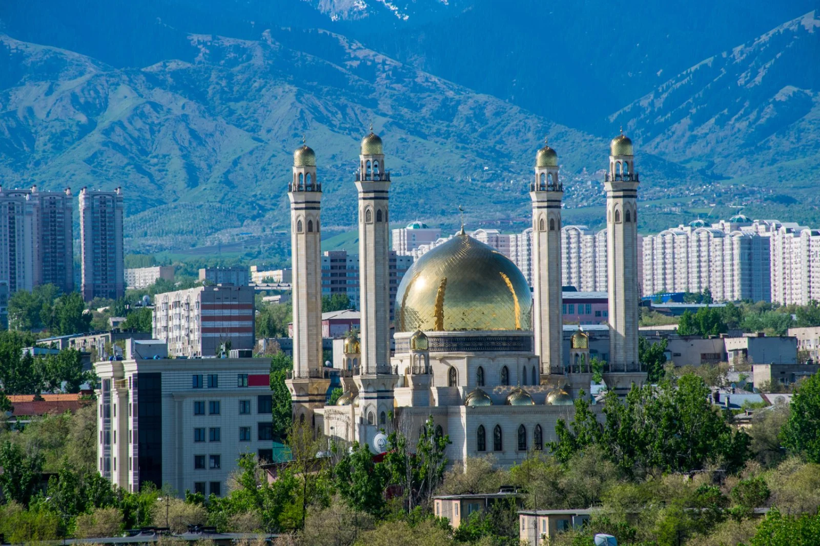 Intour Capitali Tra Tradizioni E Modernita' - Almaty