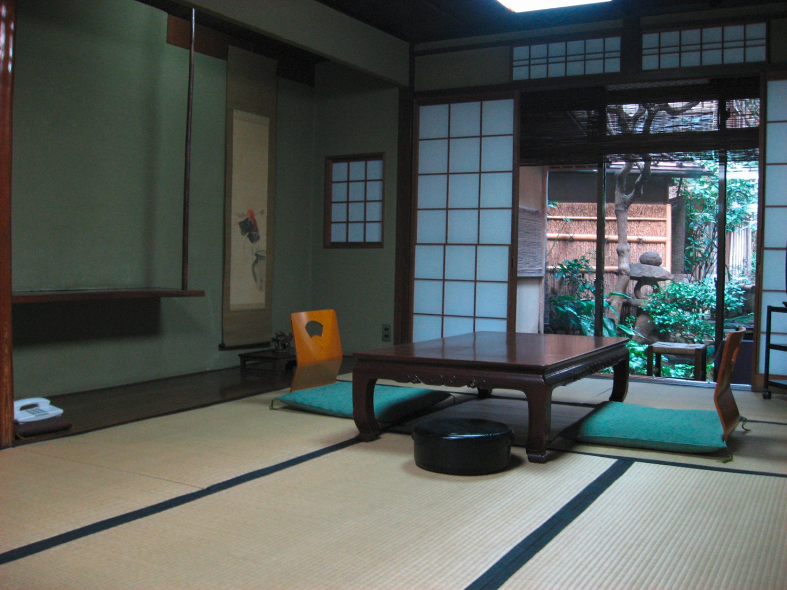 Yoshi-Ima Ryokan 