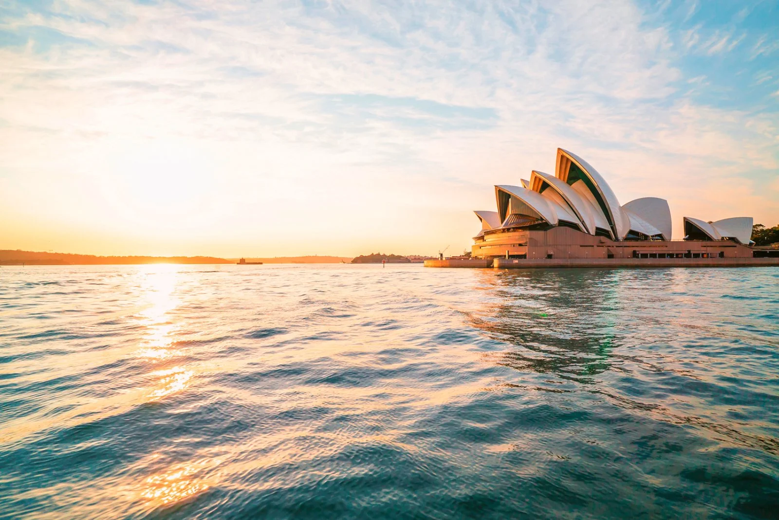 Voyager Dreamtime - Opera House Voyager Dreamtime - Opera House