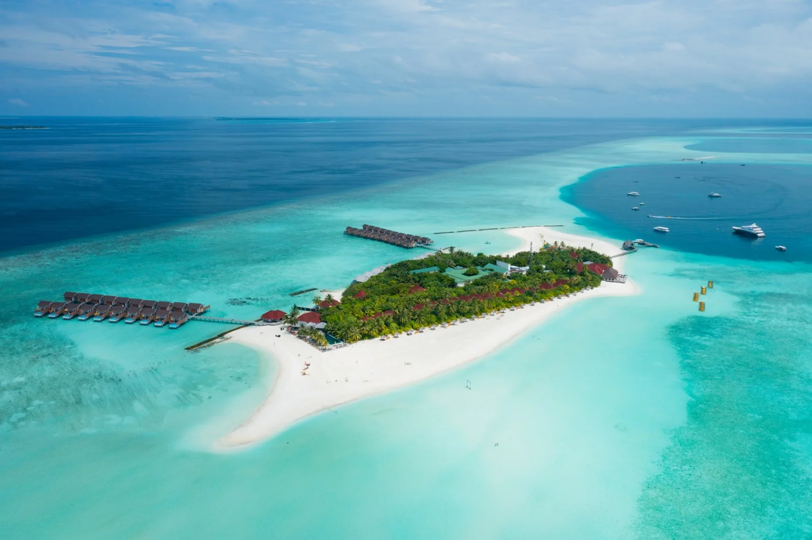 Dhigufaru Island Resort 