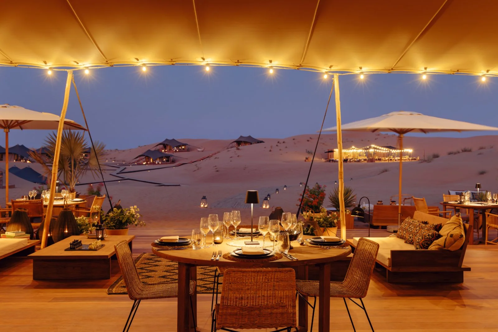 Dubai E Amar Luxury Desert Lodge 