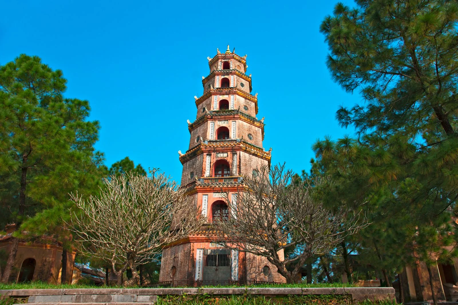 Voyager Vietnam E Cambogia Rev - Hue
