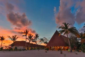 CINNAMON VELIFUSHI – Maldive