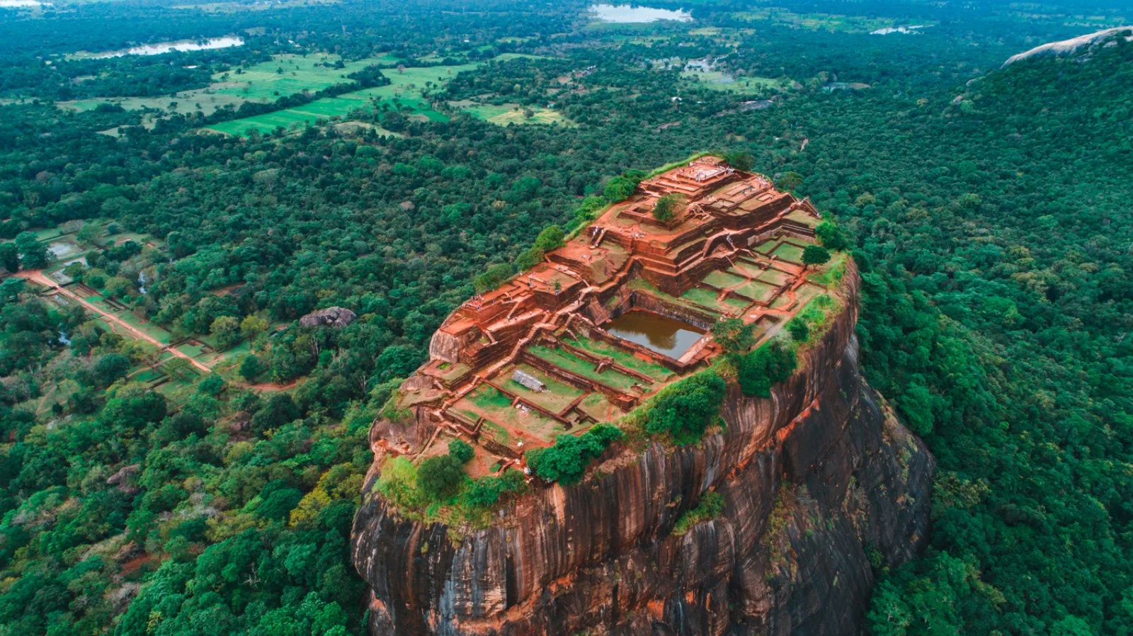Dambulla/Sigiriya/Dambulla (30 km)