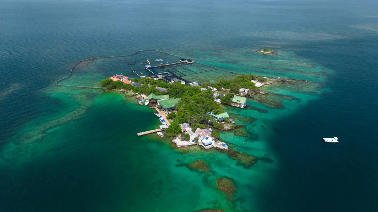 BARÙ/ISLAS DEL ROSARIO/BARÙ (20 km)
