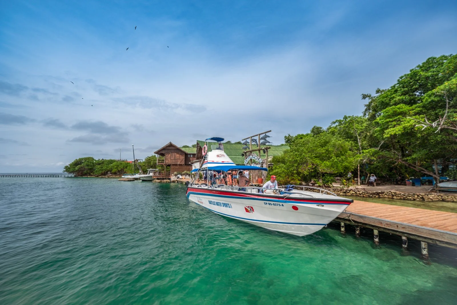 BARÙ/ISLAS DEL ROSARIO/BARÙ (20 km)