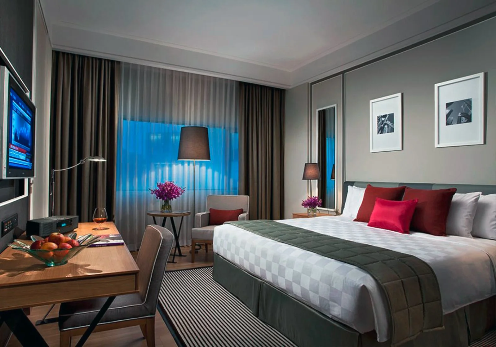 Orchard Hotel 