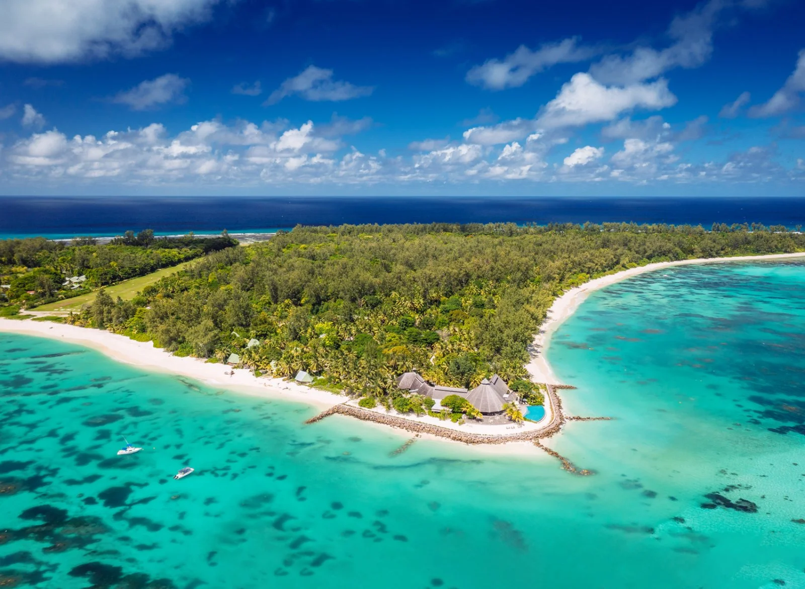 Denis Private Island 