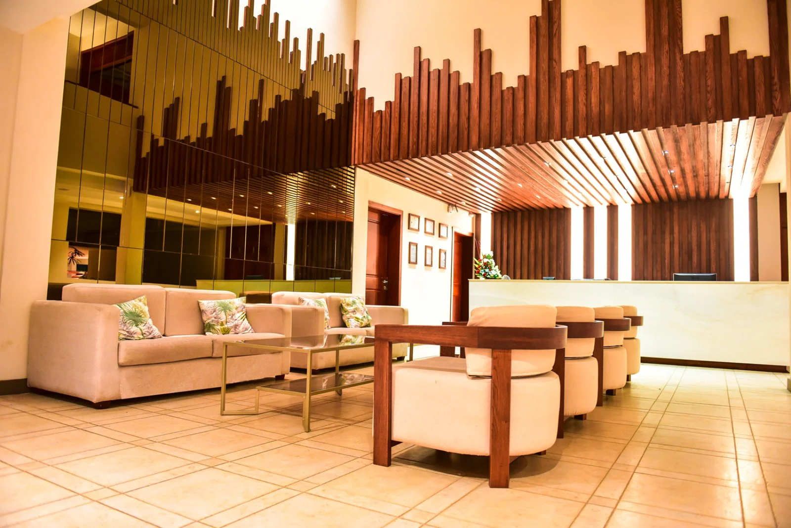 Tarisa Resort & Spa 