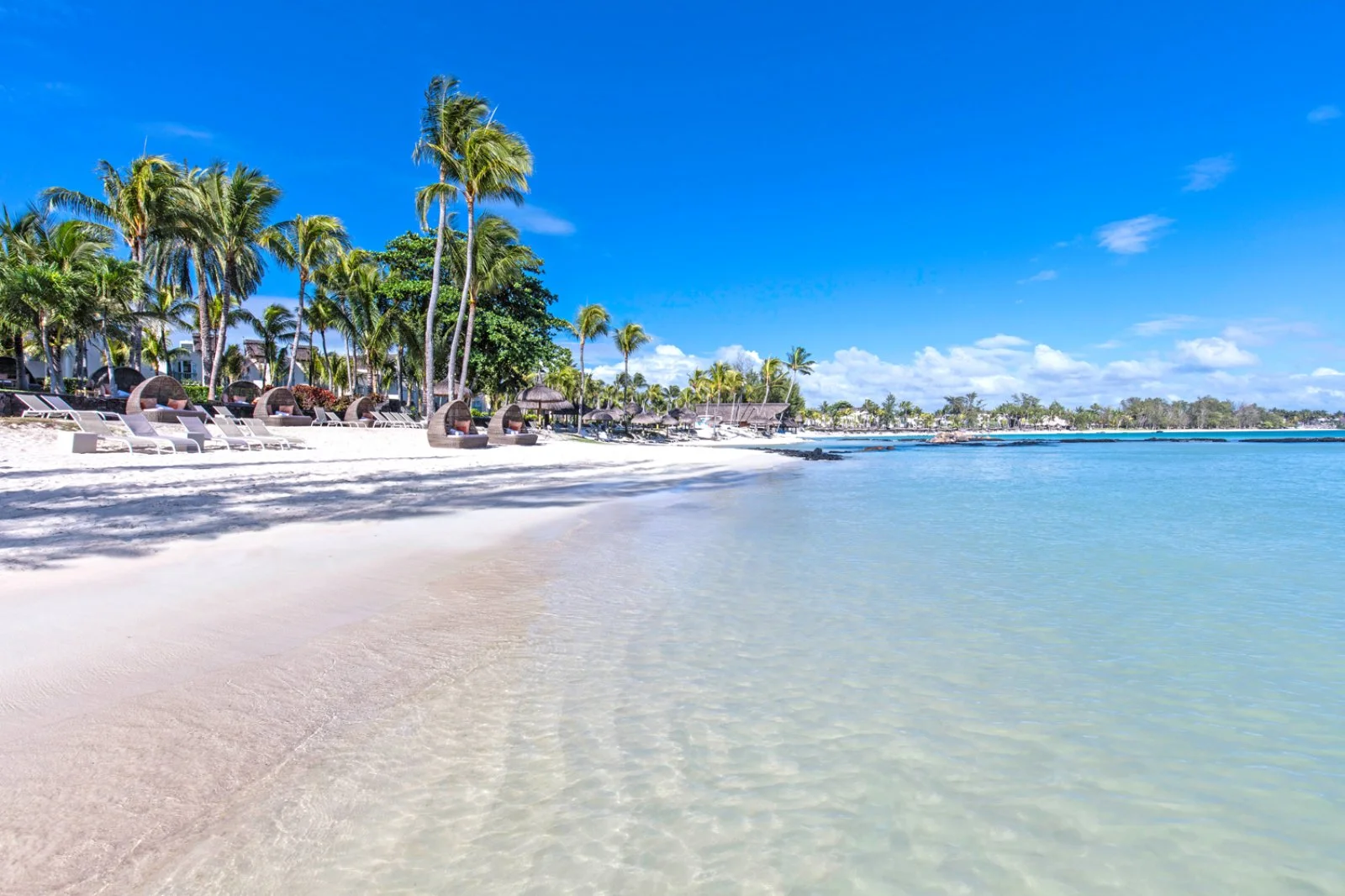 Ambre Sunlife Resort 