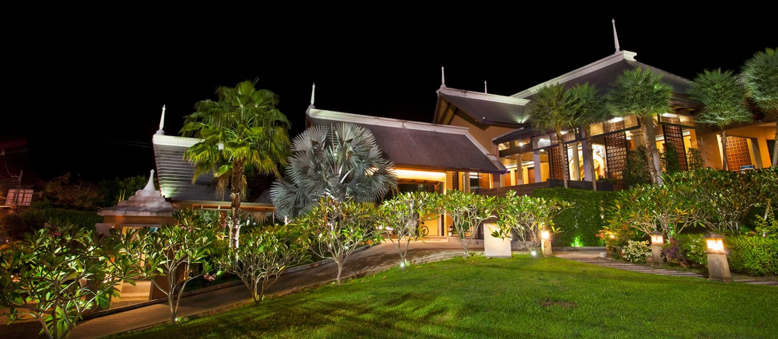 Rawai Palm Beach Resort 