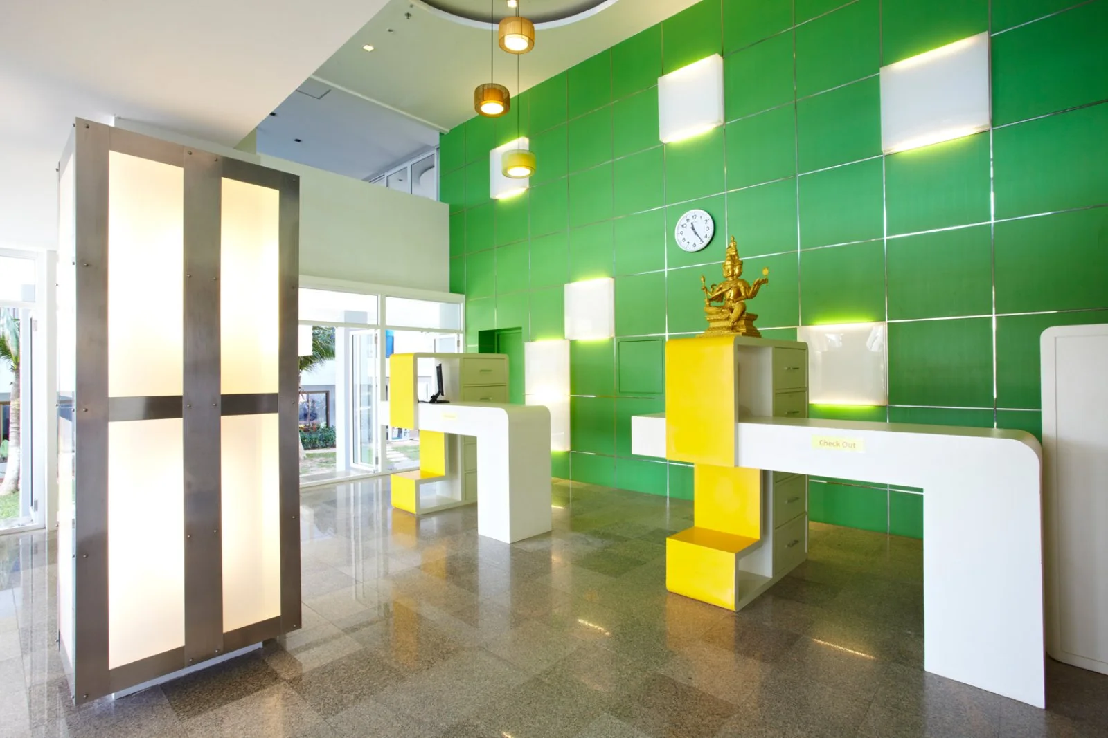 Samui Verticolor Hotel 