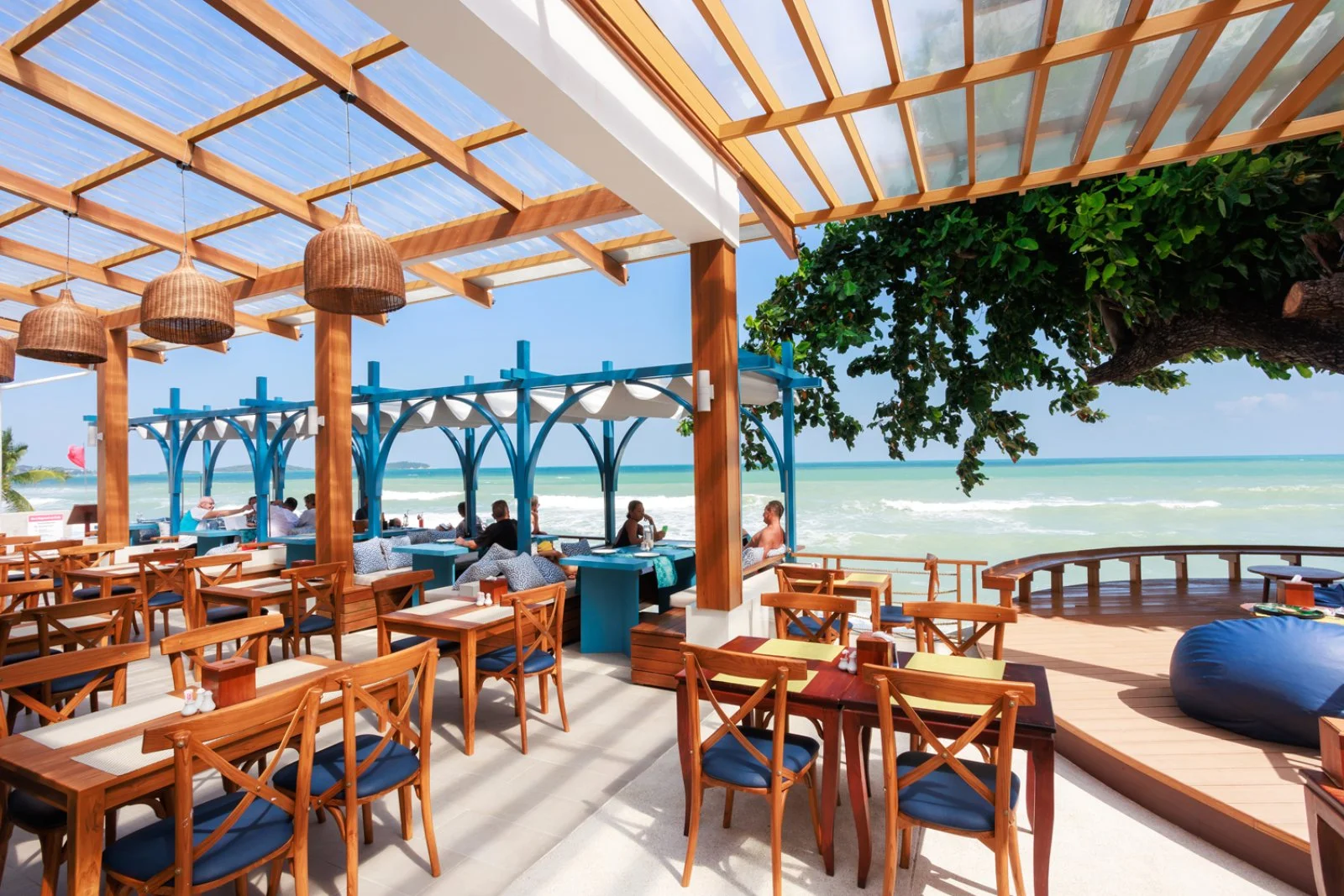 Chaweng Cove Beach Resort 