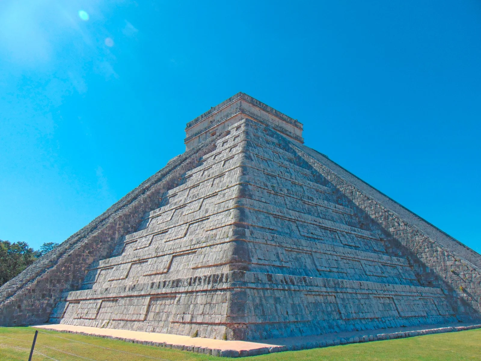 Voyager Yucatan - Chichen Itza Voyager Yucatan - Chichen Itza
