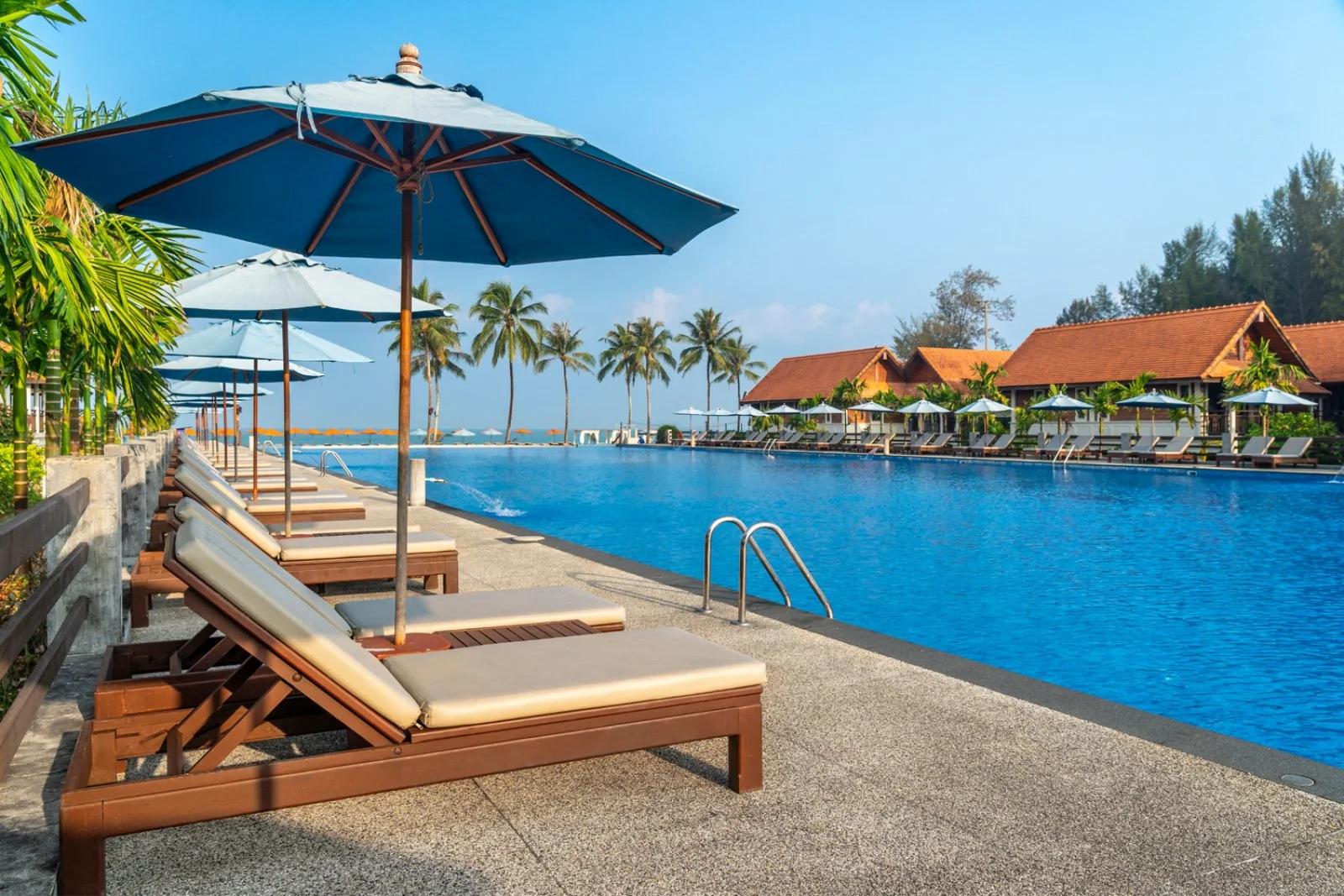 Bravo Khao Lak - Piscina