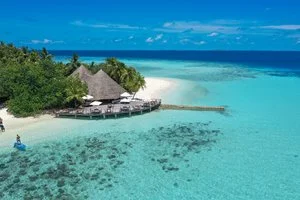 MAKUNUDU ISLAND RESORT – Maldive