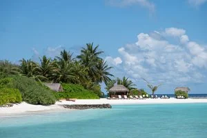 MAKUNUDU ISLAND RESORT – Maldive